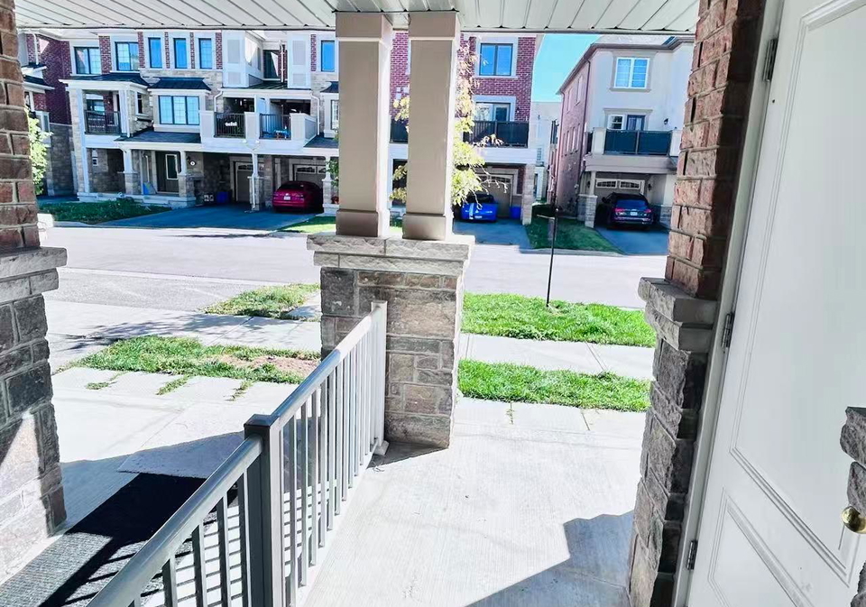 14-mcgrath-avenue-richmond-hill-ontario-n13025000