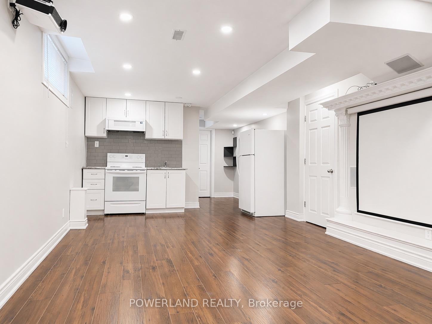 35-kavanagh-avenue-e-east-gwillimbury-ontario-n13025464