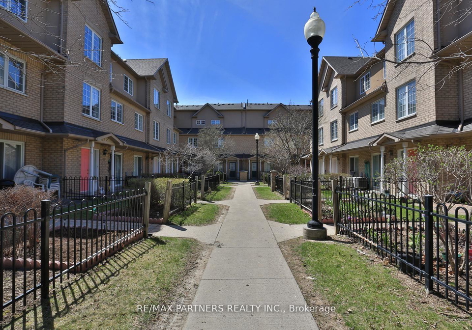23-st-moritz-way-markham-ontario-n13025876