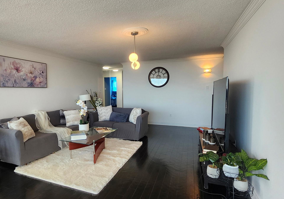 7300-yonge-street-vaughan-ontario-n13026470
