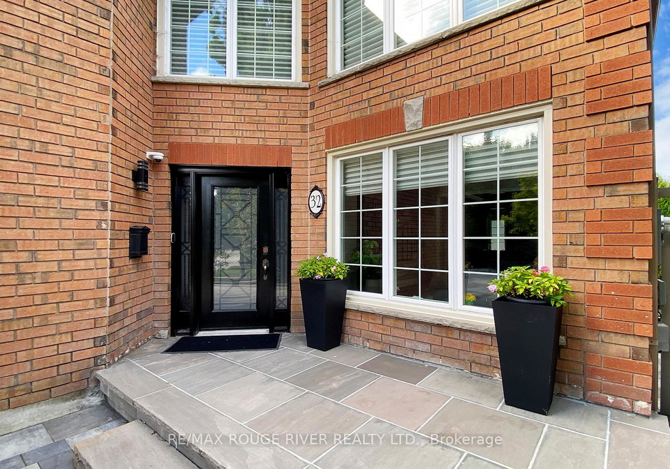 32-dalmato-court-vaughan-ontario-n13026528