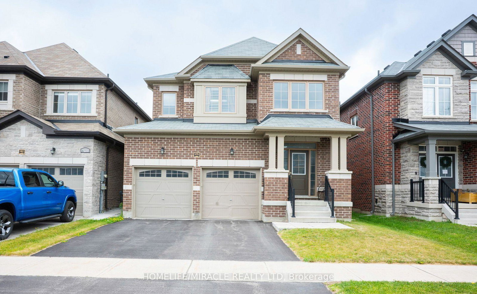 978-barton-way-innisfil-ontario-n13027090