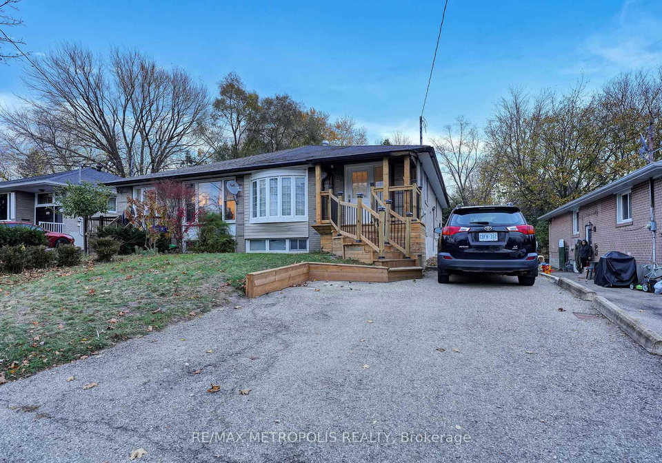 268-penn-avenue-newmarket-ontario-n13027658