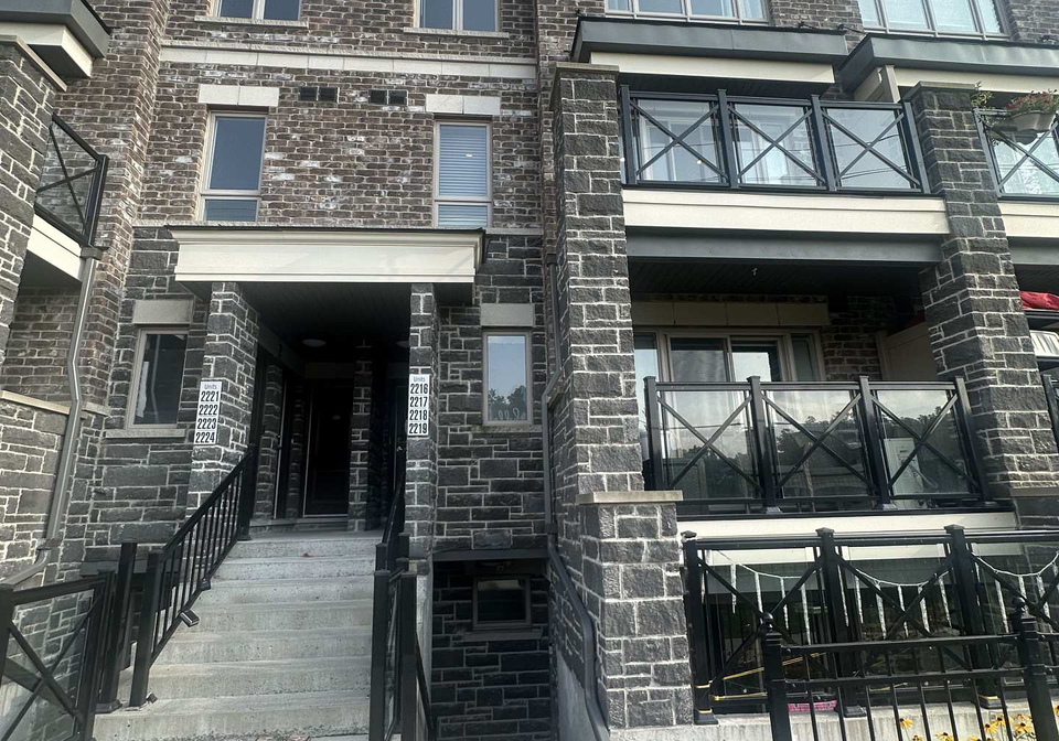 10-westmeath-lane-markham-ontario-n13027730