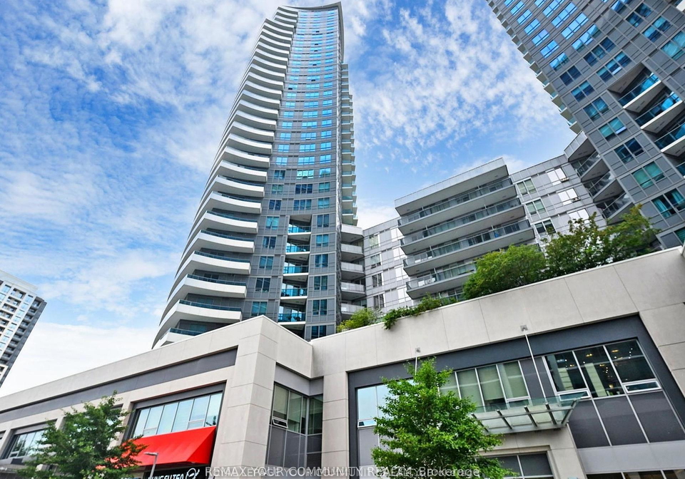 7161-yonge-street-markham-ontario-n13028302