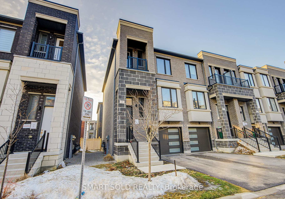 25-origin-way-vaughan-ontario-n13028338
