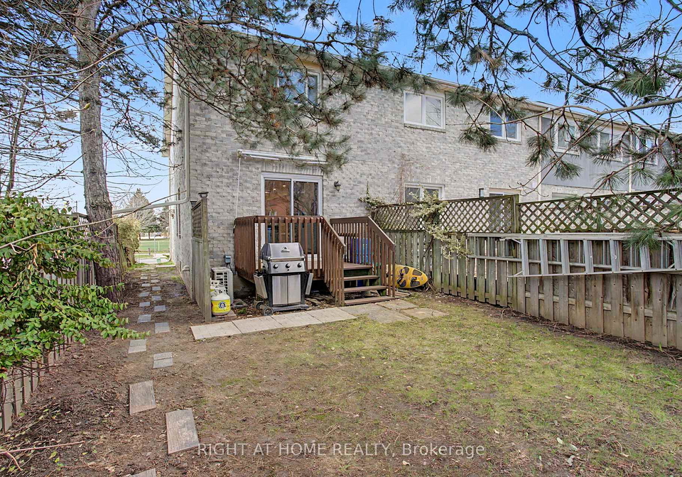 71-avenue-road-richmond-hill-ontario-n13028618