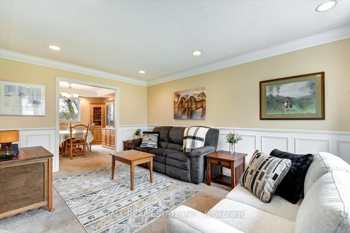 27-blackstone-court-east-gwillimbury-ontario-n13029156