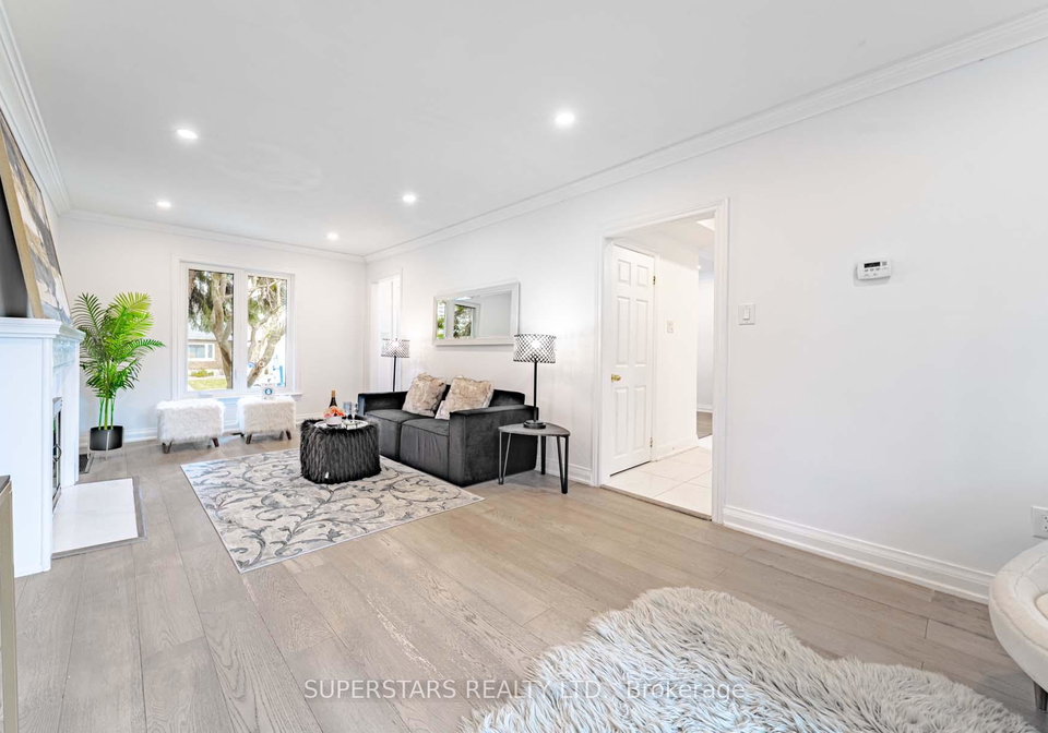 84-lawrence-avenue-richmond-hill-ontario-n13029374