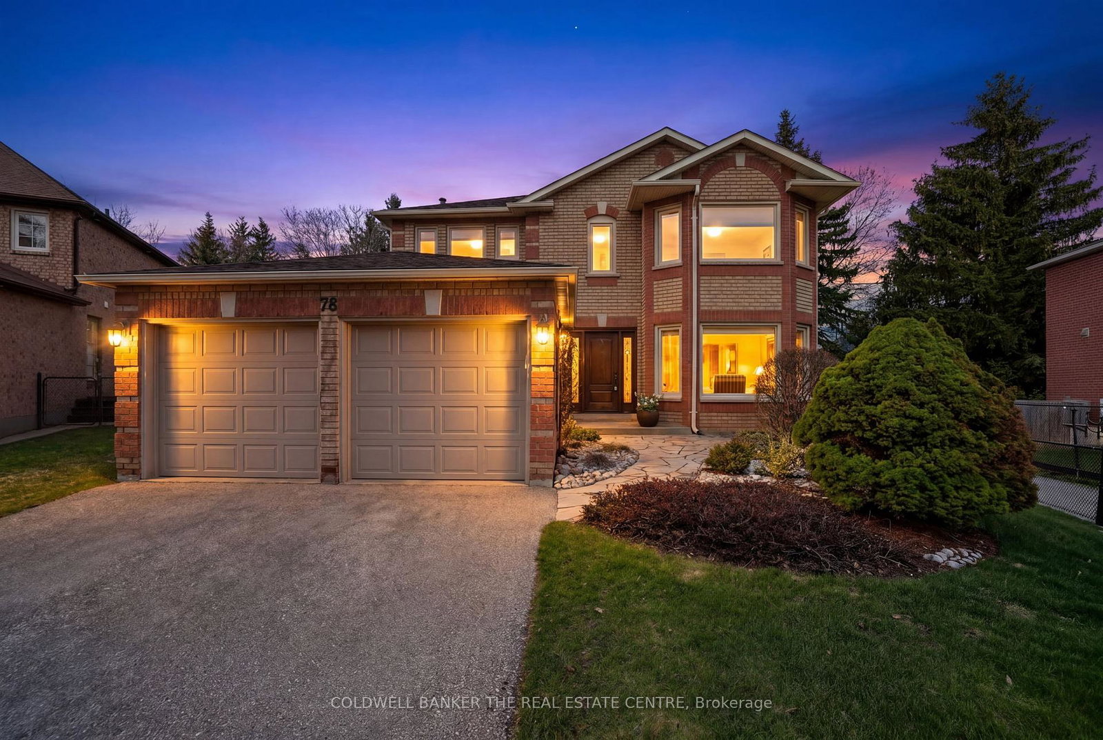 78-rhodes-circle-newmarket-ontario-n13029426