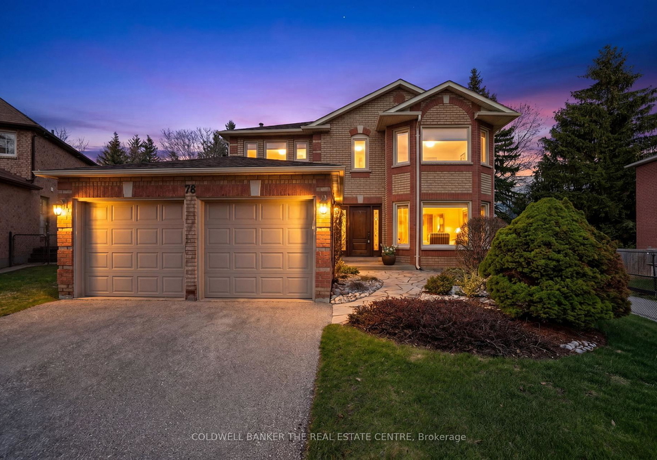 78-rhodes-circle-newmarket-ontario-n13029426