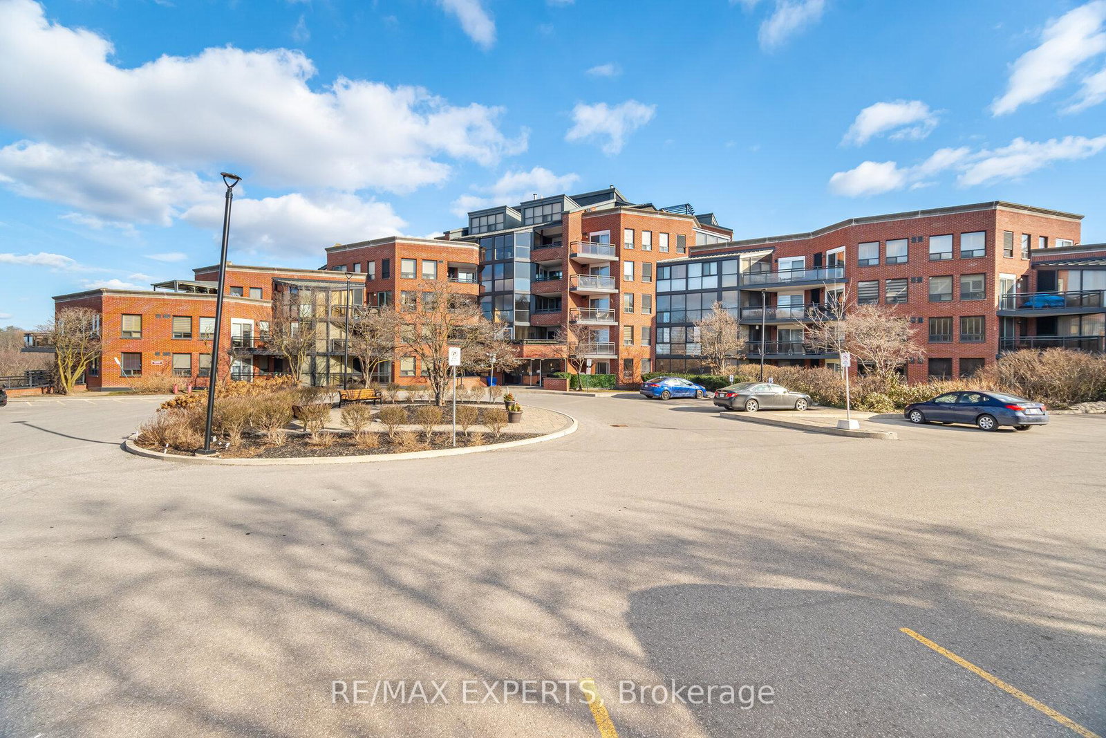100-arbors-lane-vaughan-ontario-n13029466