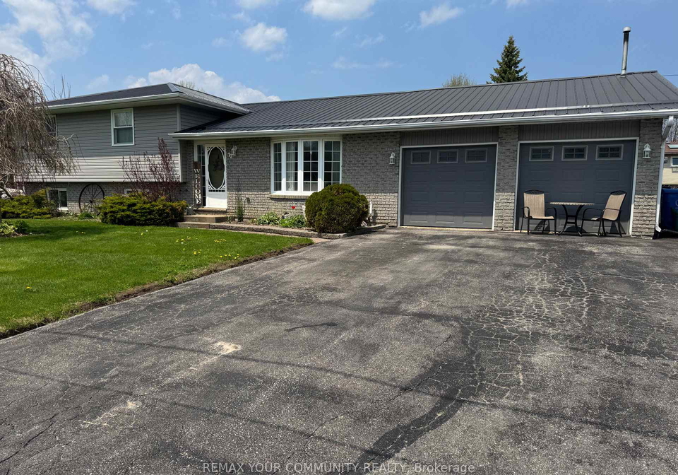 72-douglas-street-georgina-ontario-n13029700