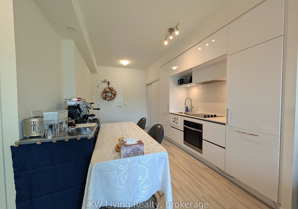 6-david-eyer-road-richmond-hill-ontario-n13029874
