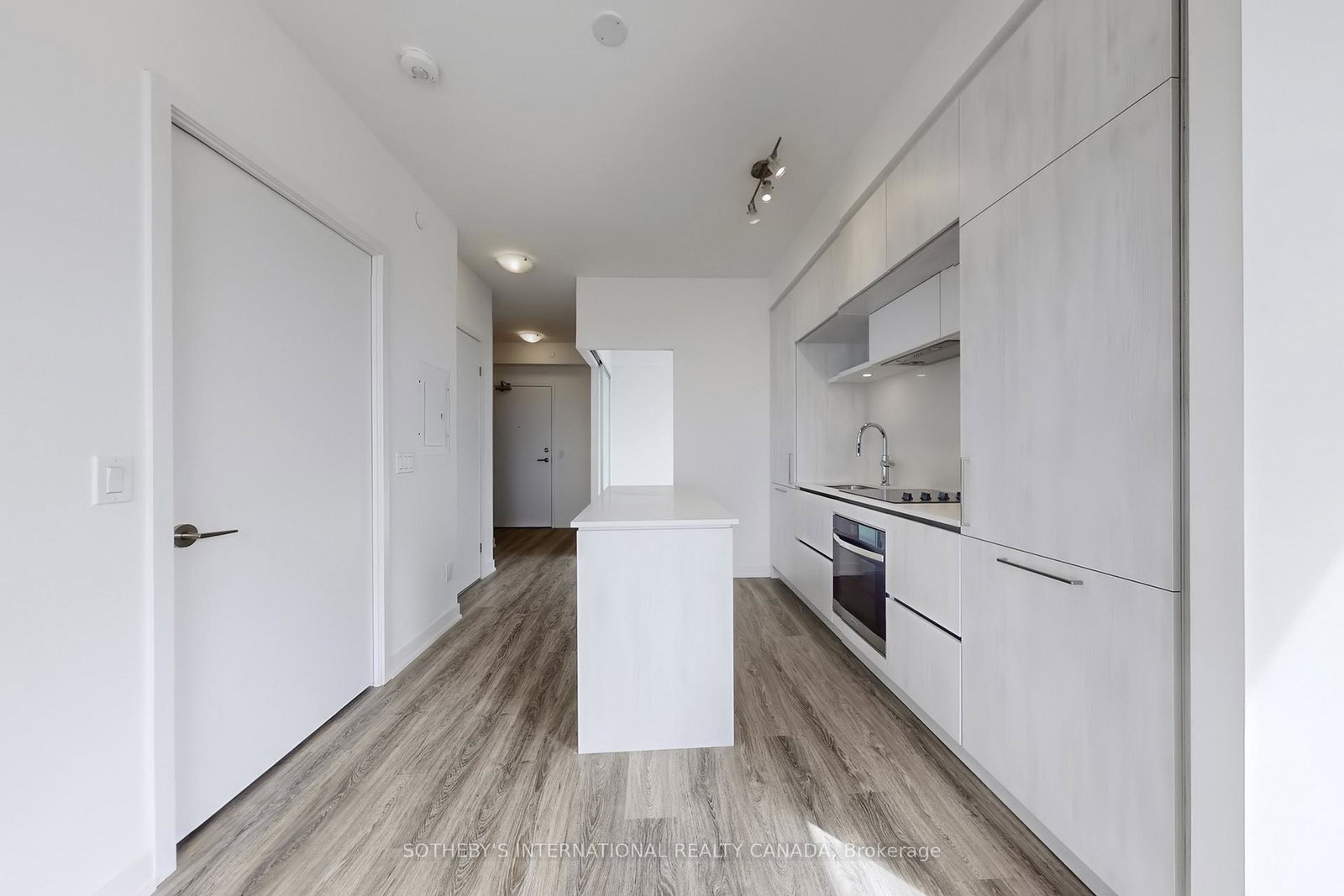 2-david-eyer-road-richmond-hill-ontario-n13030400