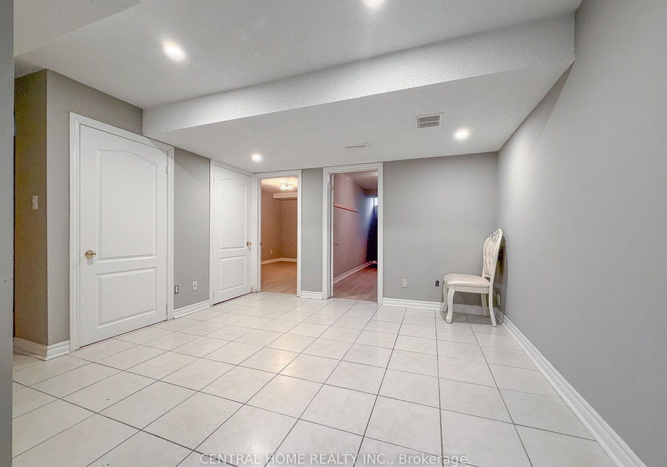 46-clifton-court-markham-ontario-n13030472