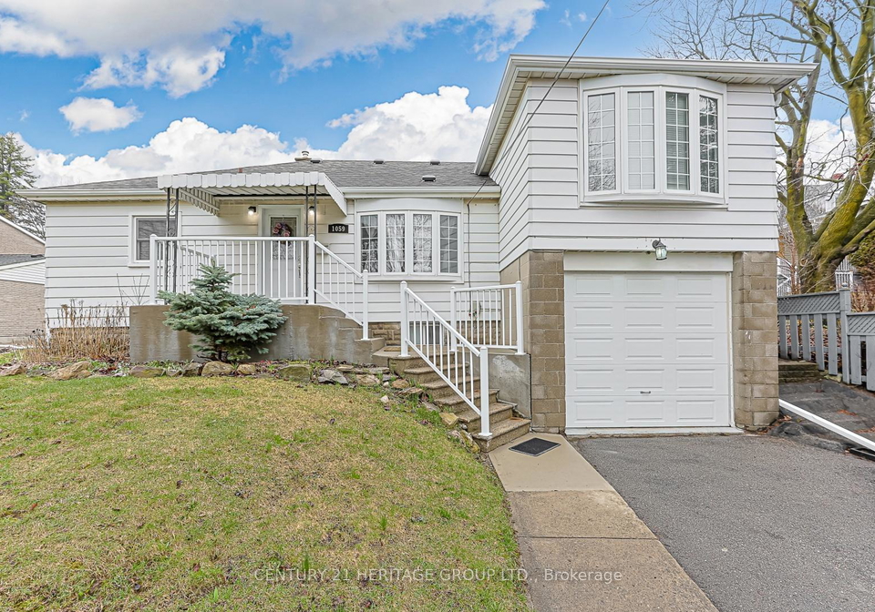1059-gorham-street-newmarket-ontario-n13030628