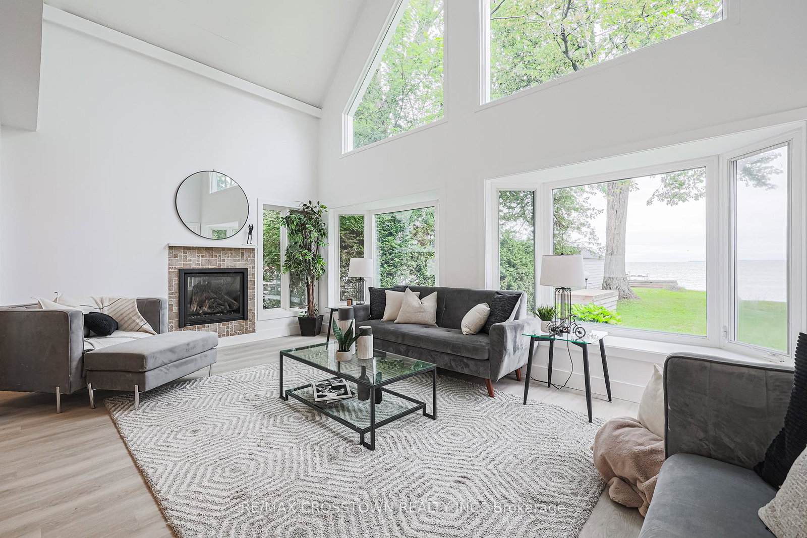 128-moores-beach-road-georgina-ontario-n13030772