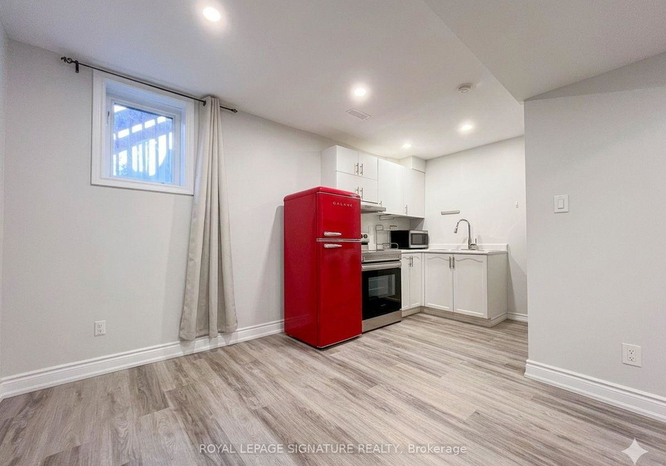 22-vandervoort-drive-richmond-hill-ontario-n13031256