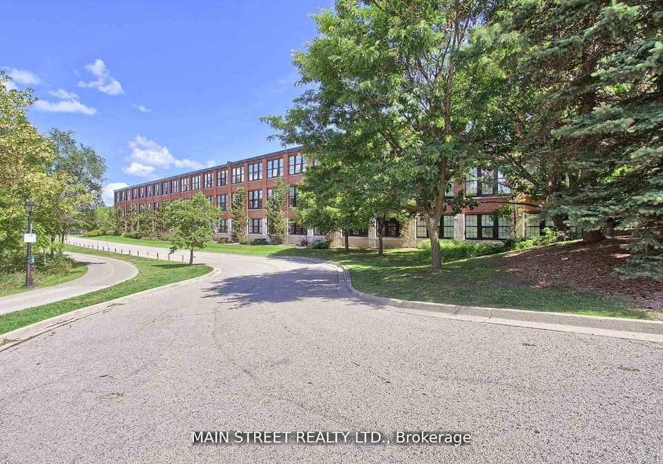 543-timothy-street-w-newmarket-ontario-n13031564
