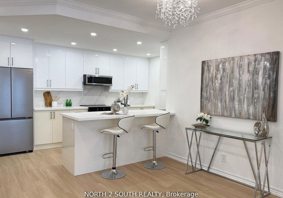 32-clarissa-drive-w-richmond-hill-ontario-n13031612