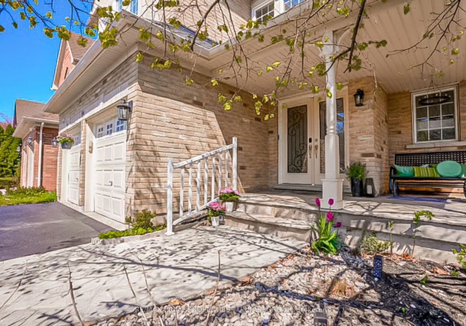 54-vitlor-drive-richmond-hill-ontario-n13031660