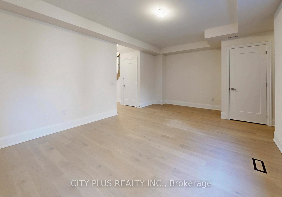 9400-bayview-avenue-richmond-hill-ontario-n13032602