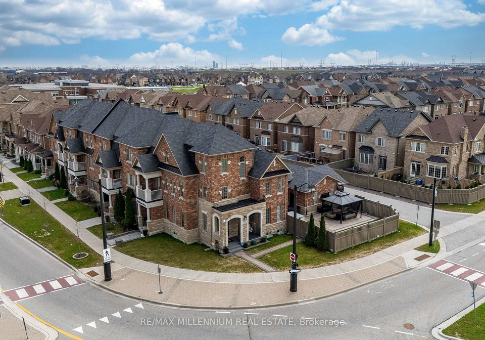 288-barons-street-vaughan-ontario-n13032866