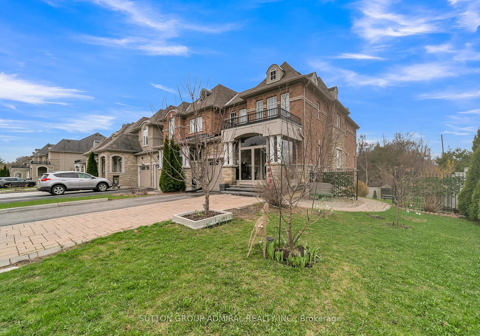 7-gamble-glen-crescent-richmond-hill-ontario-n13033116