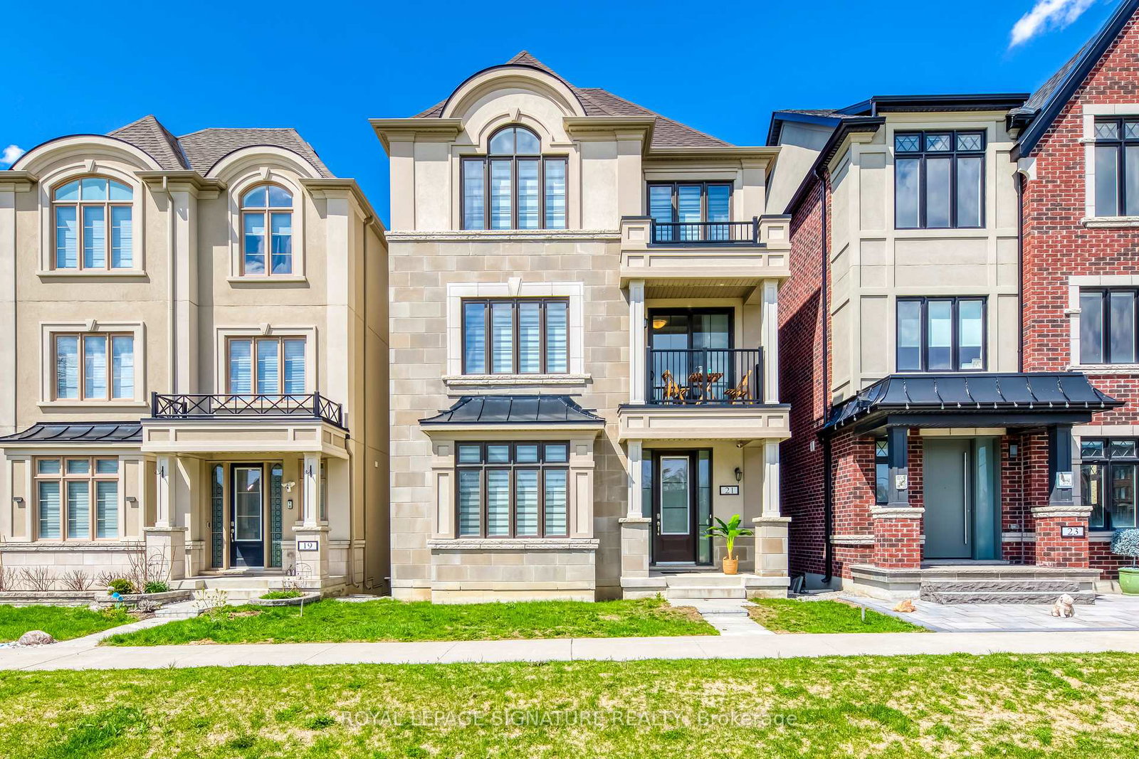 21-kohn-lane-markham-ontario-n13033268