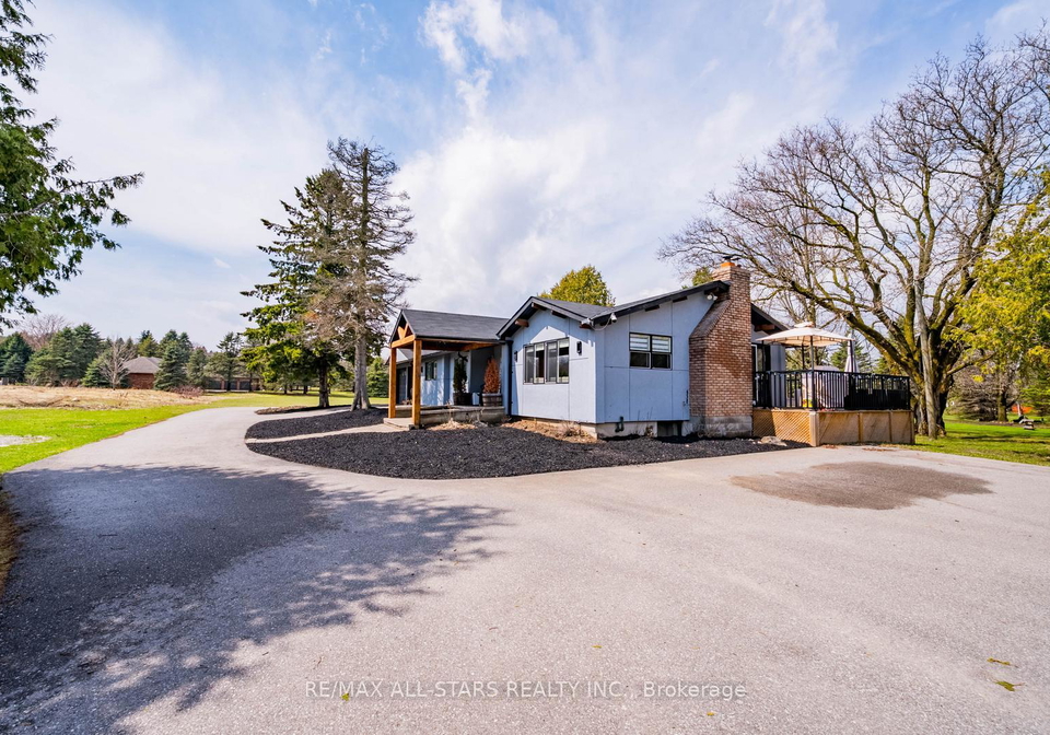 5c-mill-run-gate-uxbridge-ontario-n13033314