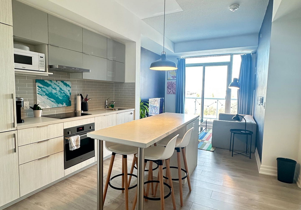 18-rouge-valley-drive-w-markham-ontario-n13033506