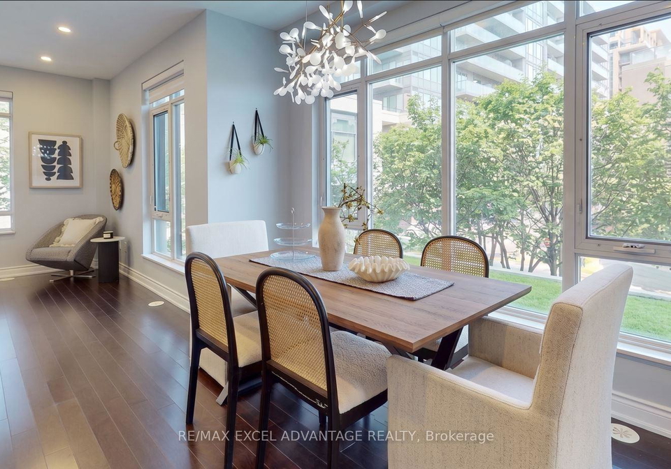 301-south-park-road-markham-ontario-n13033668
