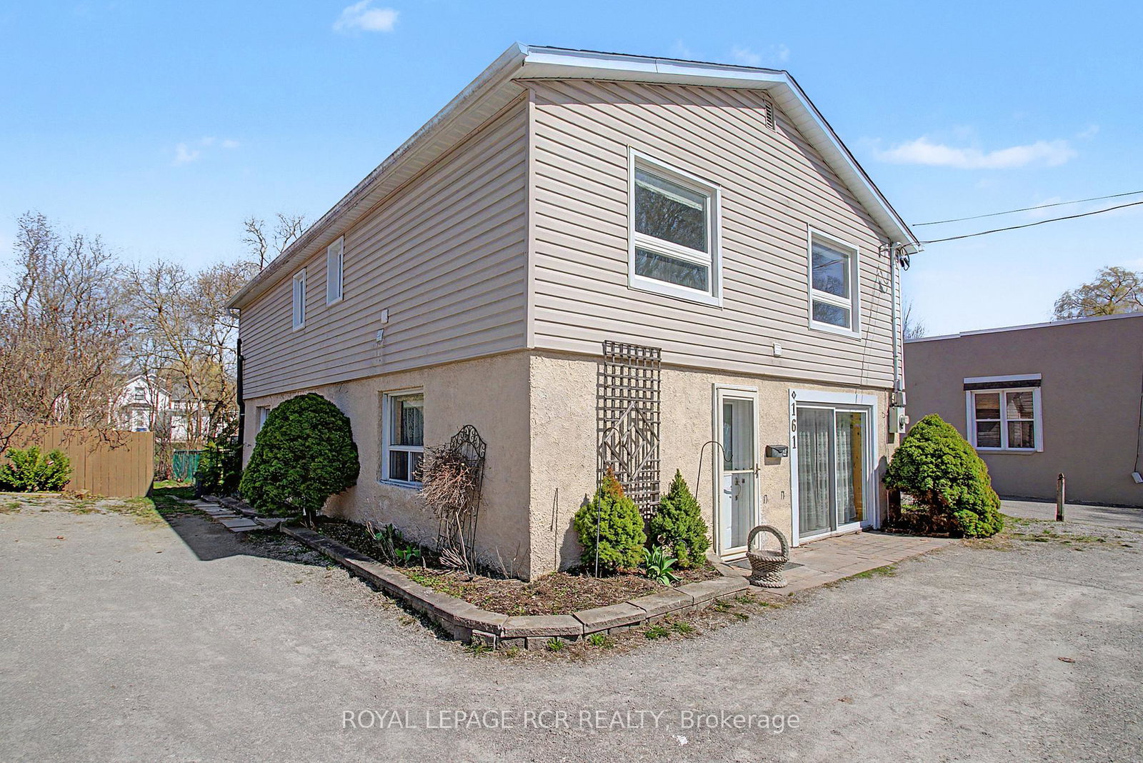 161-charlotte-street-s-newmarket-ontario-n13034480