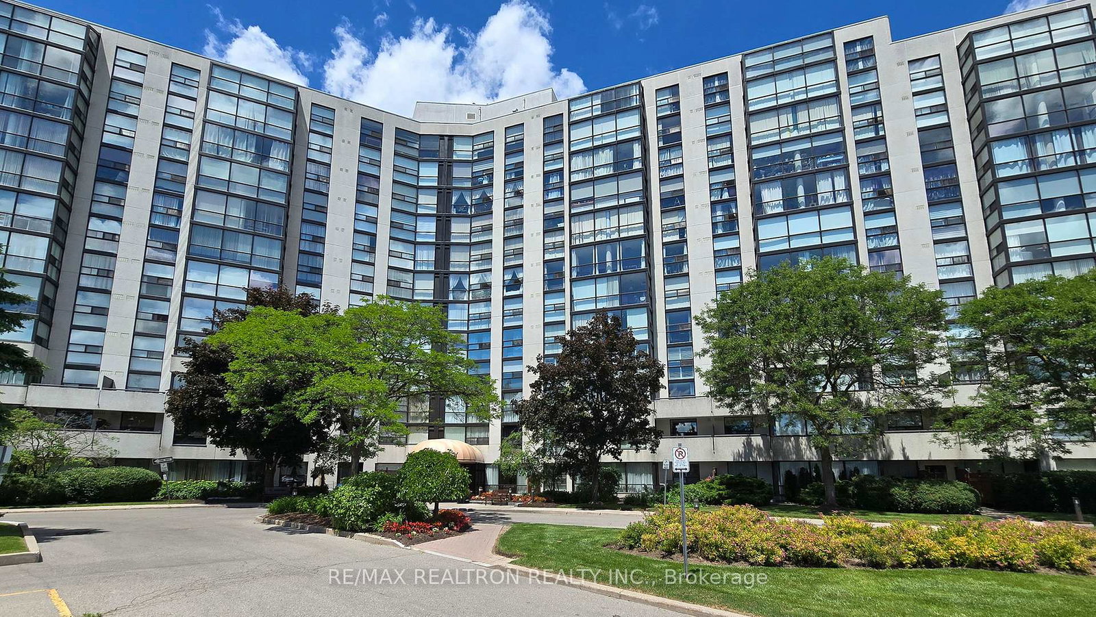 40-harding-boulevard-w-richmond-hill-ontario-n13034628