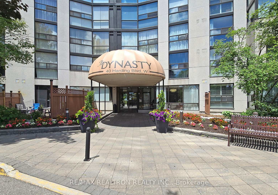 40-harding-boulevard-w-richmond-hill-ontario-n13034628