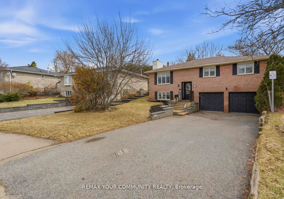 17-fox-run-lane-bradford-west-gwillimbury-ontario-n13035026
