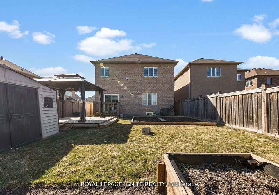 134-gardiner-drive-bradford-west-gwillimbury-ontario-n13035244
