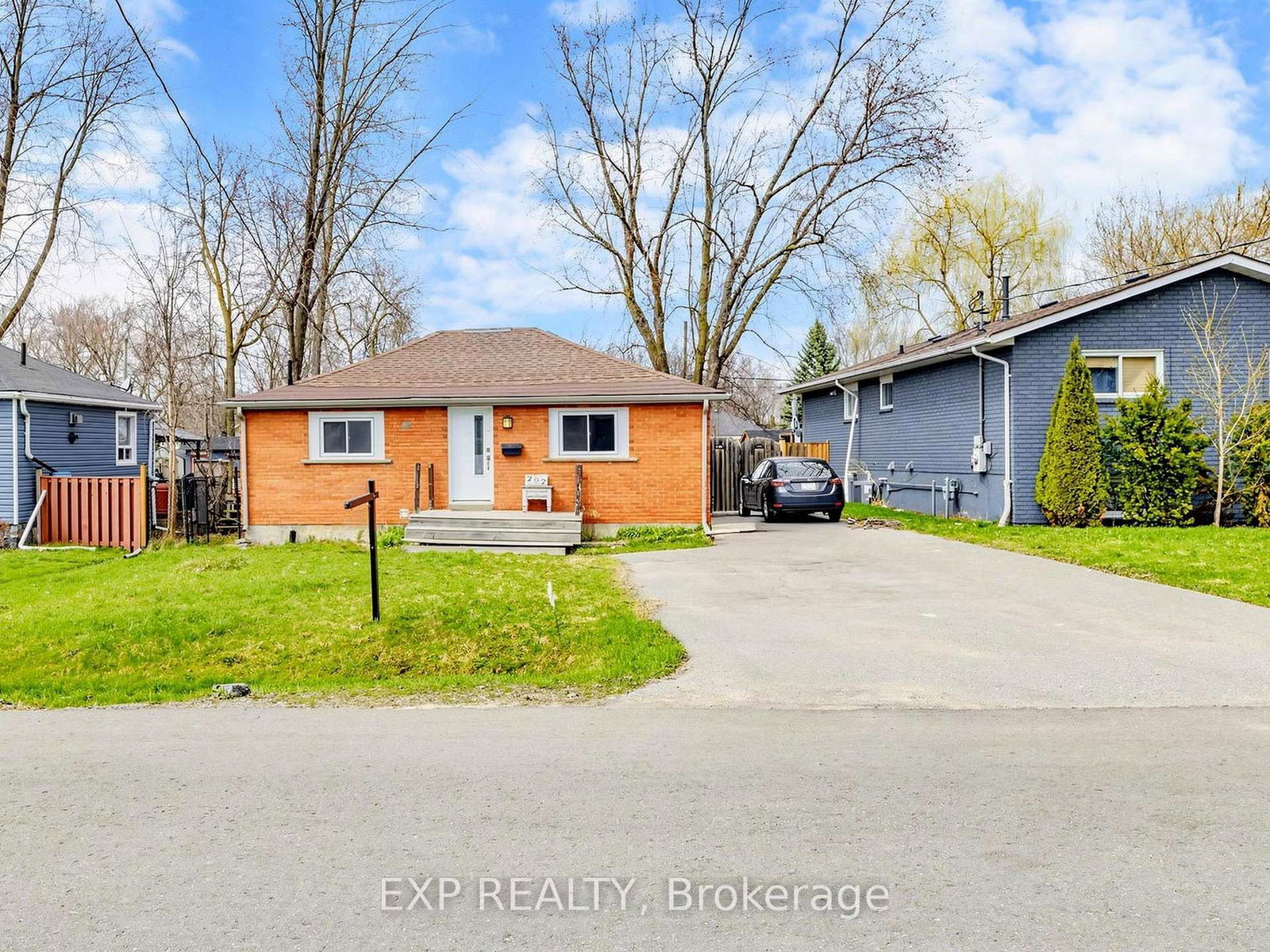 262-woodycrest-avenue-georgina-ontario-n13035464