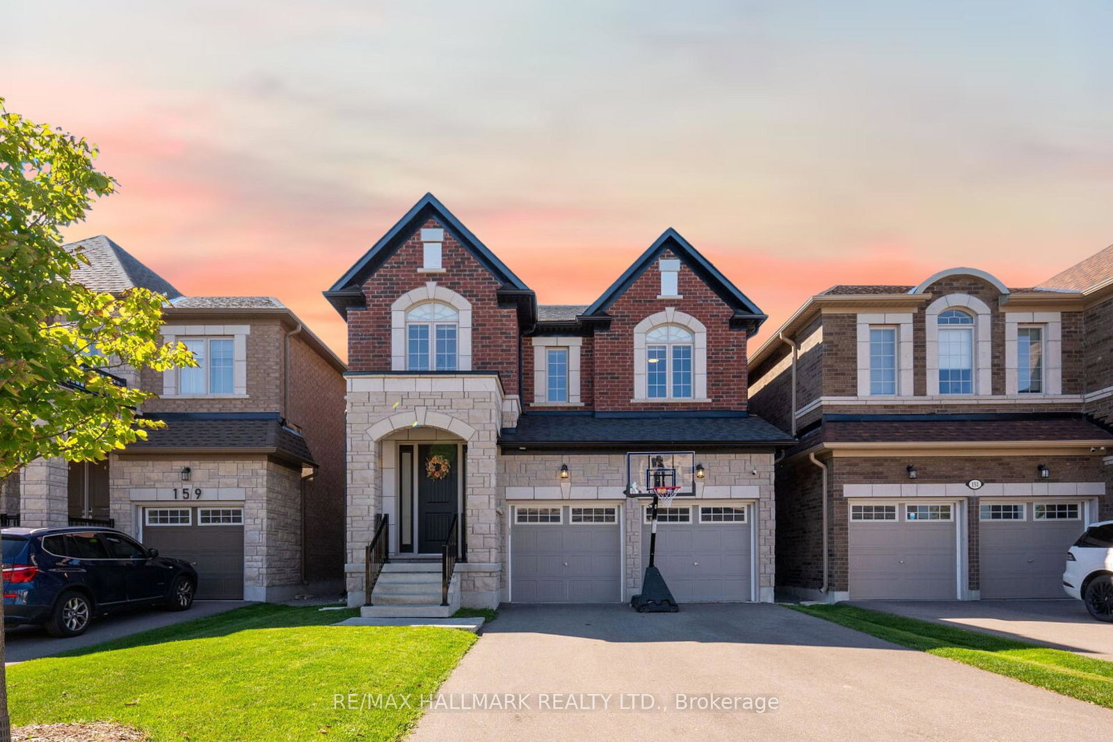 155-stevenson-crescent-bradford-west-gwillimbury-ontario-n13035756