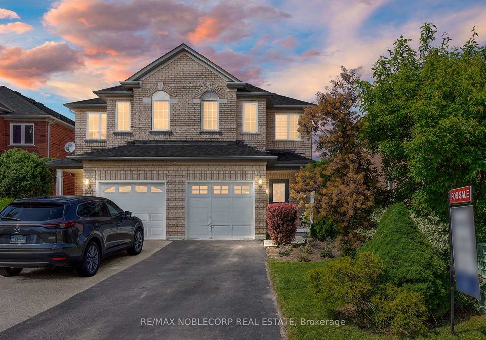 239-royal-appian-crescent-vaughan-ontario-n13036136