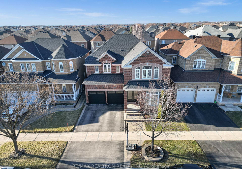 32-chasser-drive-markham-ontario-n13036296