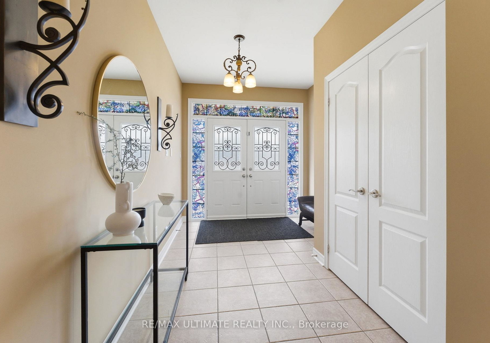 445-woodspring-avenue-newmarket-ontario-n13036546