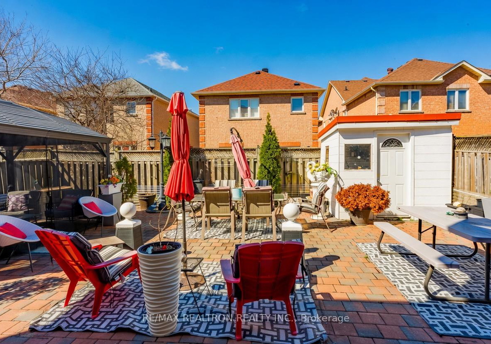 206-featherstone-avenue-markham-ontario-n13037804