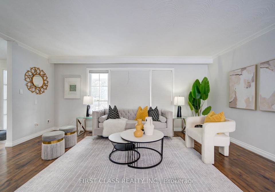 126-sherwood-forest-drive-markham-ontario-n13038076