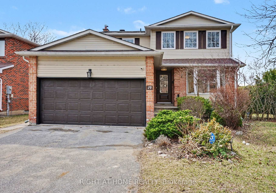 19-lang-road-markham-ontario-n13038918