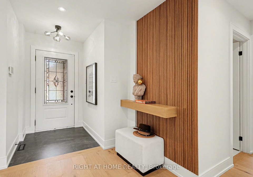 19-lang-road-markham-ontario-n13038918