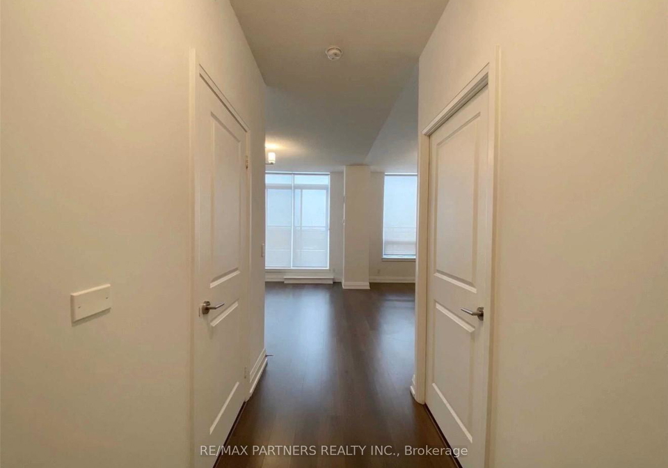 370-highway-7-road-e-richmond-hill-ontario-n13039460