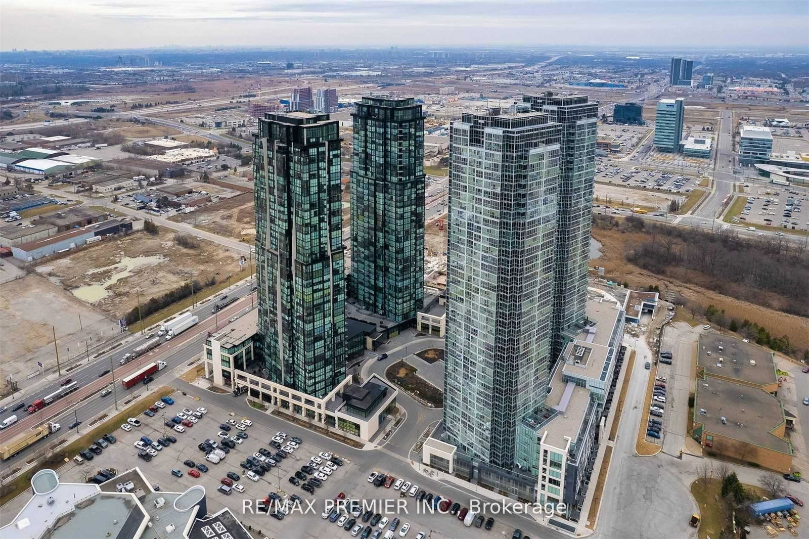 2910-highway-7-w-vaughan-ontario-n13039518