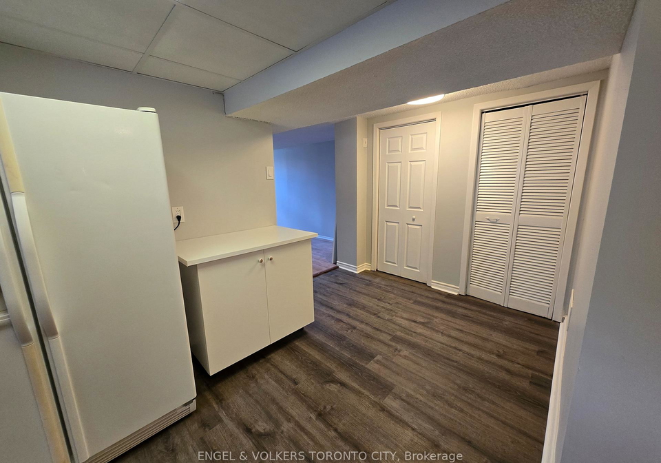 209-septonne-avenue-newmarket-ontario-n13039620